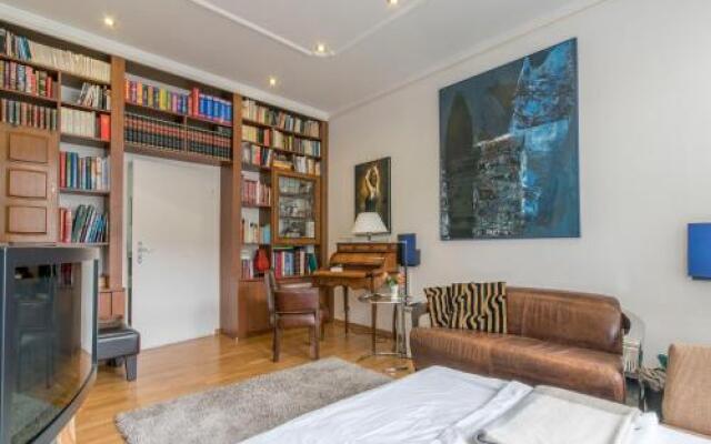 5829 Private Room 1 Person