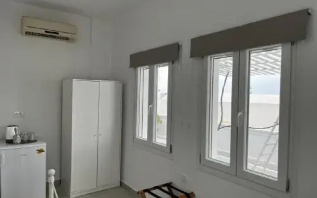 Firaxenia rooms