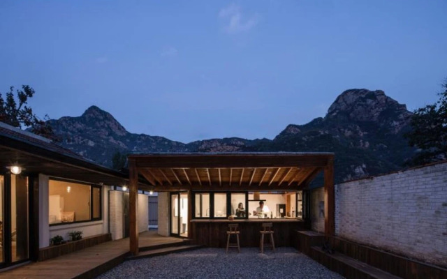 Yi She Mountain Inn