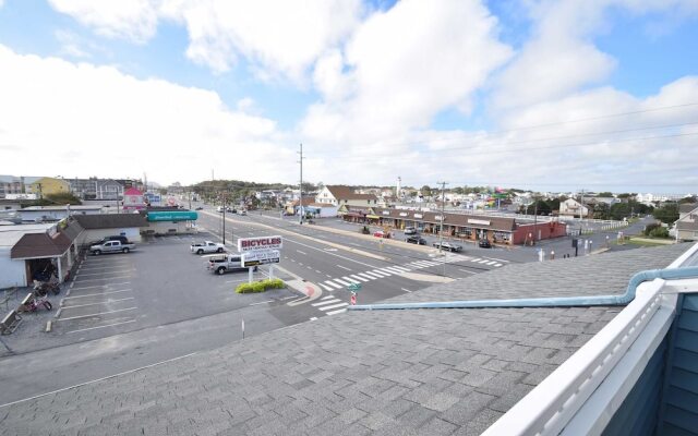 Fenwick Lighthouse 2 5 Br condo by RedAwning