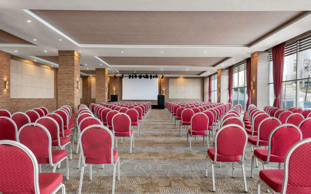 Ramada Resort Unye