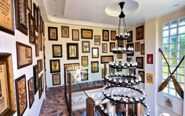 POTTERLAND Luxury Pool Villa Pattaya Walking Street