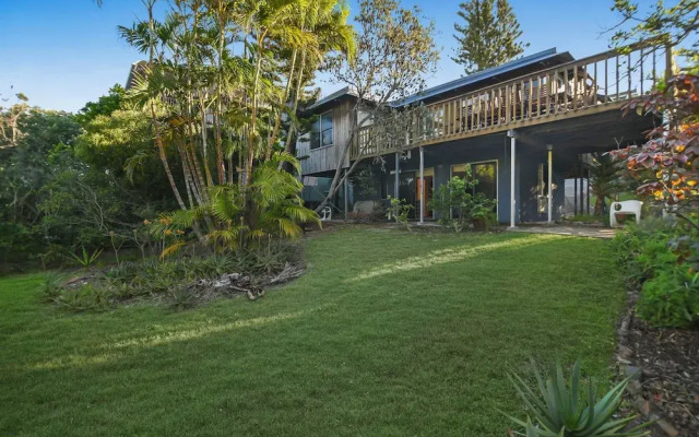 Summer Place - 24 Shearwater Street