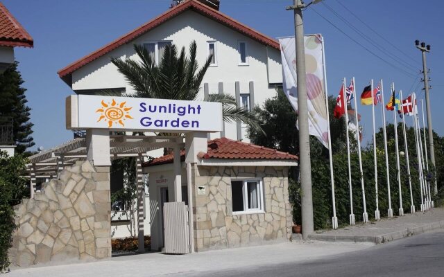 Sunlight Garden Hotel