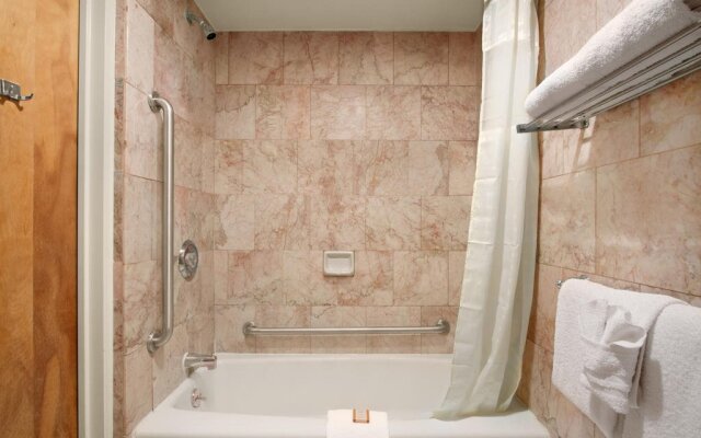 Oh St Joseph Resort Hotel