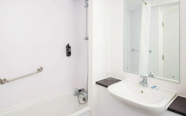 Ibis Budget London Heathrow Central
