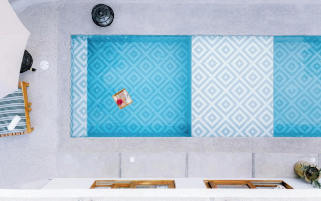 Distrito 88 - Adults only