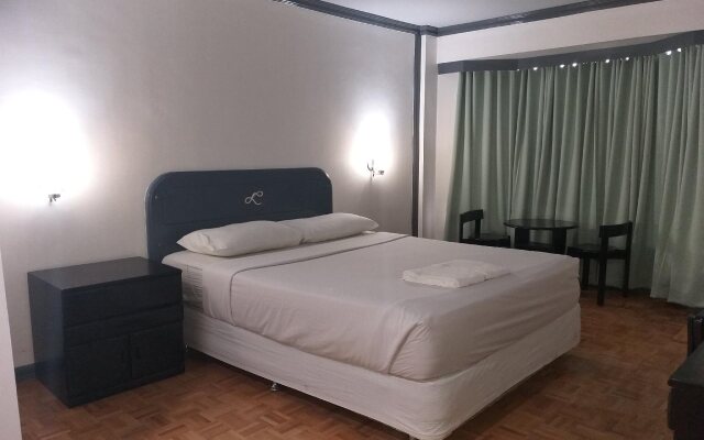 Linmarr Davao Hotels and Apartelles