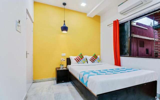 Goroomgo M M Howrah Maidan Home Stay Kolkata
