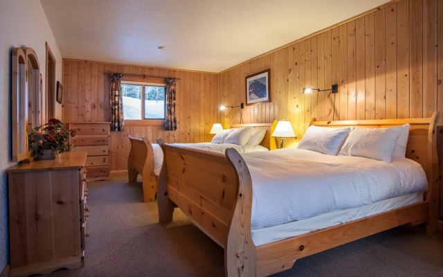 Bell 2 Lodge