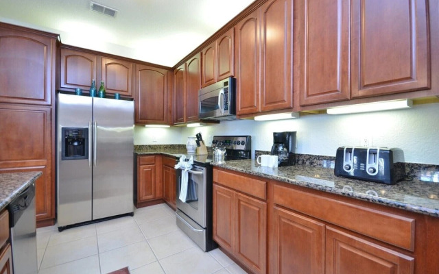 Peaceful Cay Deluxe 3 Bedroom Condo by Redawning