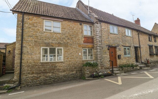 Wills Cottage, Crewkerne