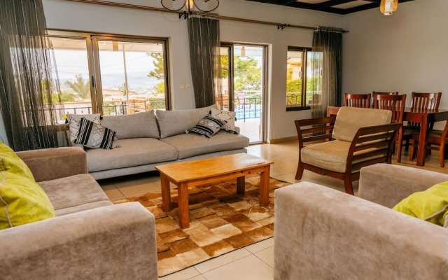 Stunning 3-bed House in Kigali