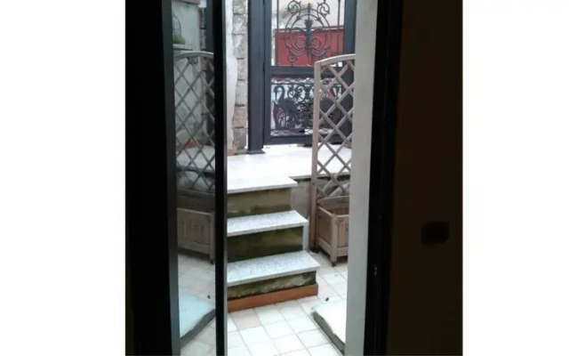 Dazzy Home