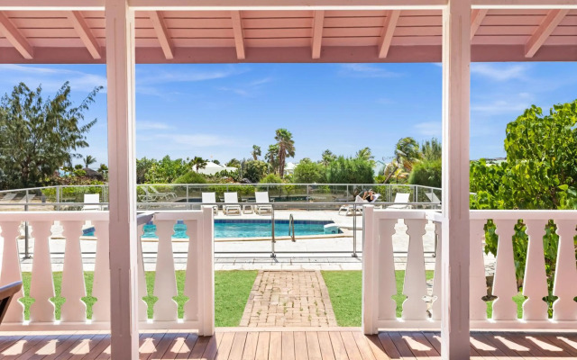 Esmeralda Resort