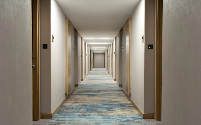 Hilton Garden Inn Jakarta Taman Palem