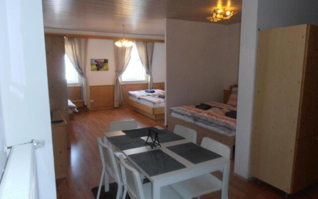 Restaurant Olympia & Apartments