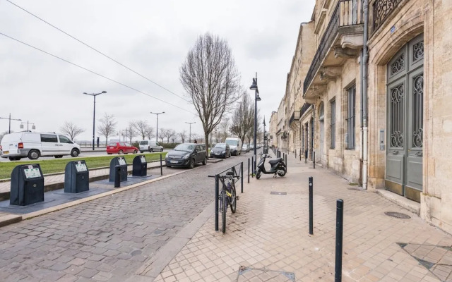 Charmant Appartement Quai des Chartrons