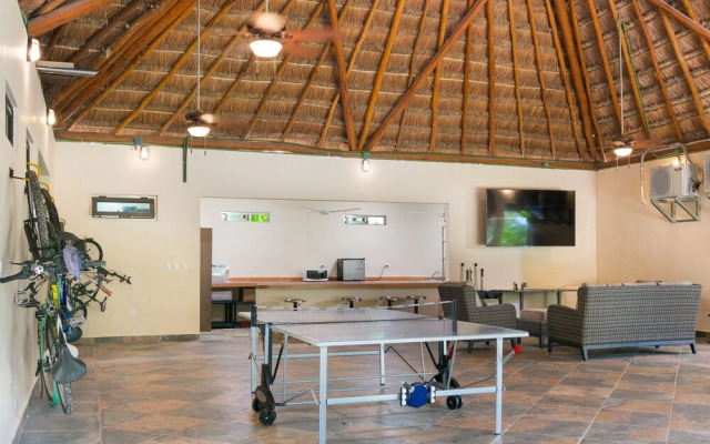 Deluxe Private Villa with Pool