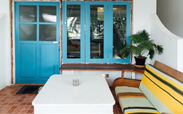 Bedspace Beach