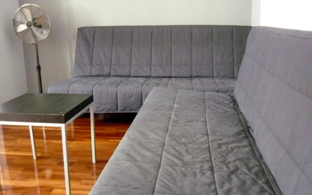 PET Apartments