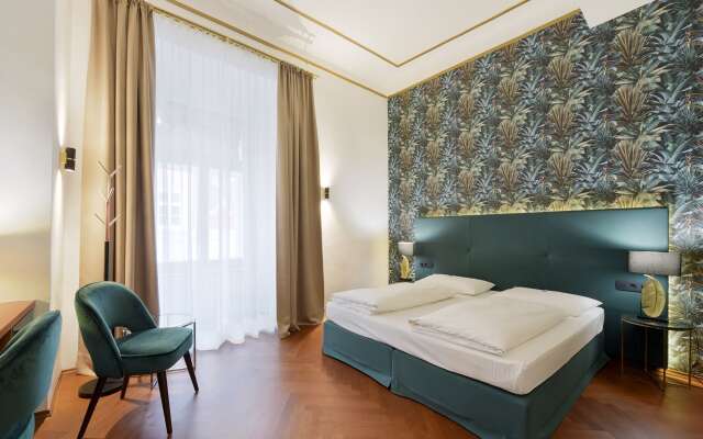 Boutique Hotel Dom - Rooms & Suites