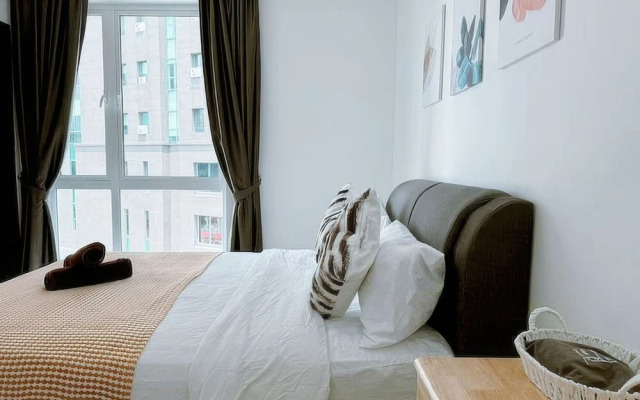 The Embassy Row 206 Apartments