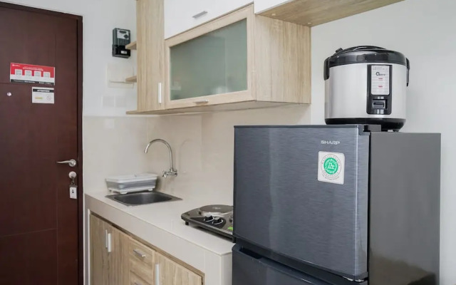 Cozy and Nice Studio Apartment at Springwood Residence