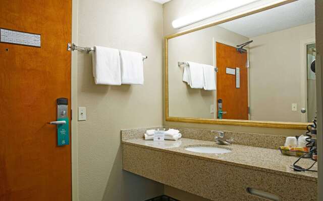 Quality Inn Raynham - Taunton