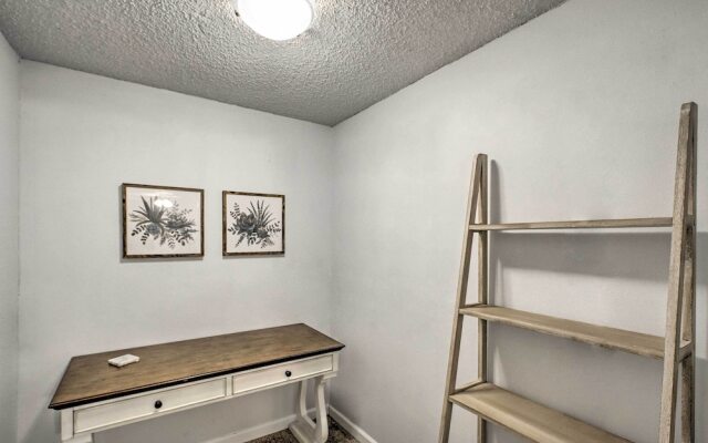 Lakewood Retreat: Access Nature & Urban Sites