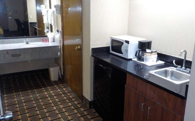 SureStay Hotel by Best Western Lenoir City