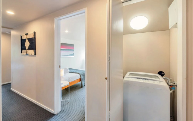 Sunny Three Bedroom Pakuranga Delight