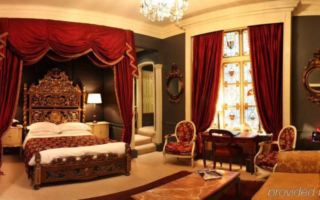 The Gore London – Starhotels Collezione