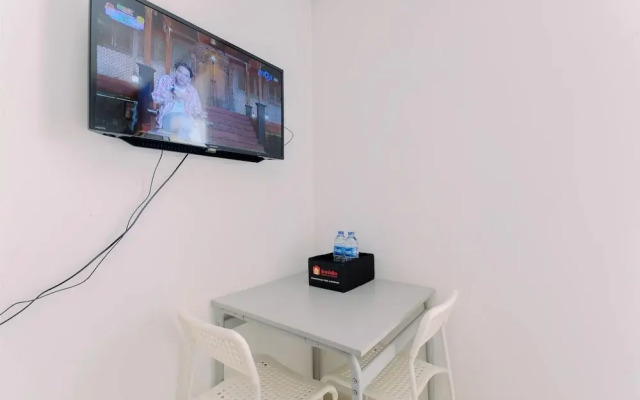 Cozy And Warm Studio At West Vista Apartment