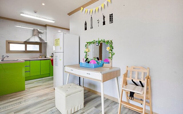Chinchin house