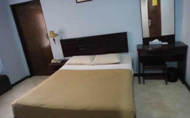 Batu Burok Beach Resort
