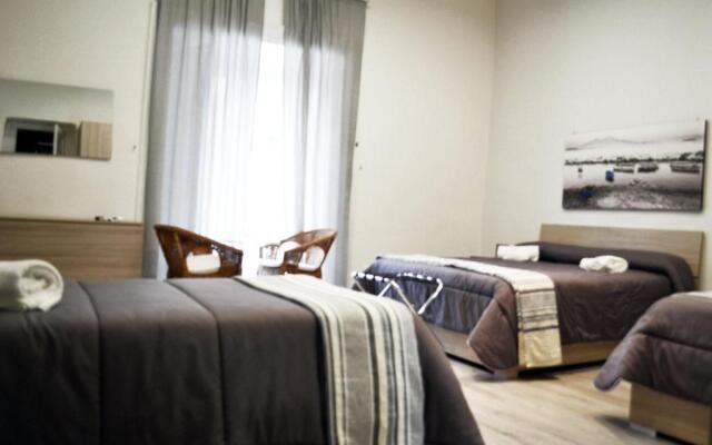 Vanzi Rooms