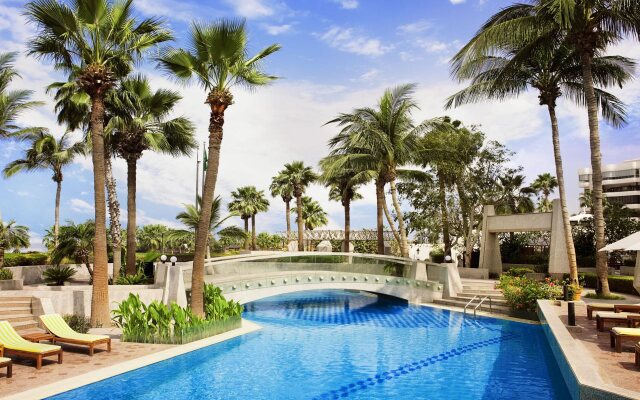 Sheraton Jeddah Hotel - Saudi Brothers Commercial Company Branch