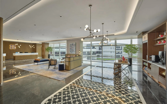 Hilton Garden Inn Guangzhou Baiyun Airport – Lobby – Guangzhou