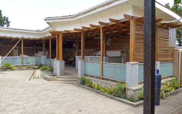Hoima Buffalo Hotel And Casino