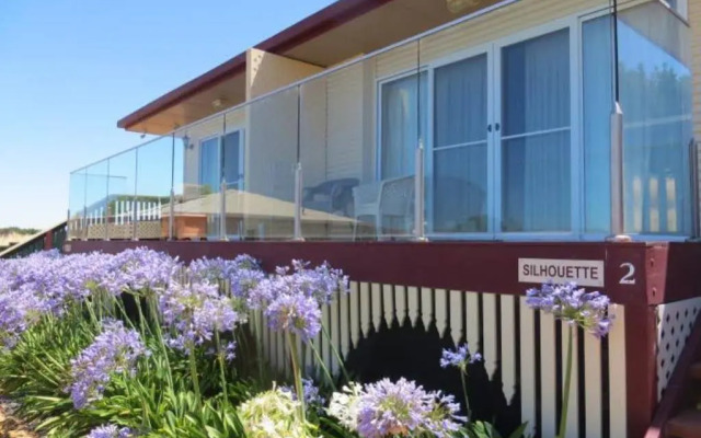 Gooromon Park Cottages