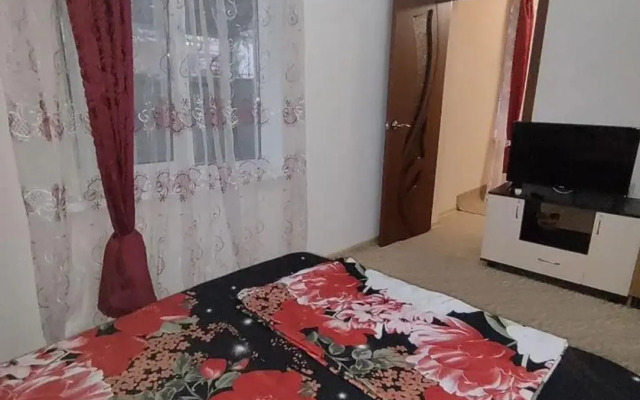 Kottedzh na ulitse Shishkina