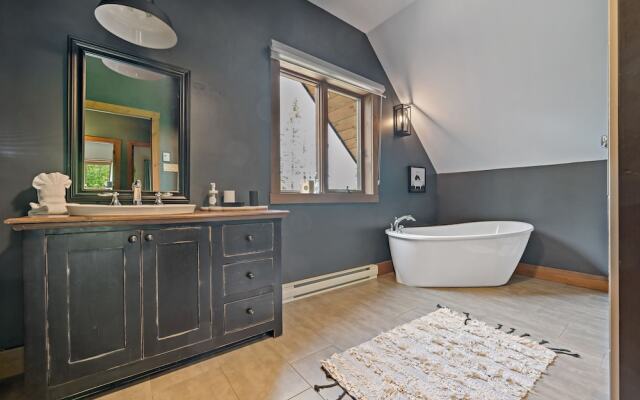 L Imprévu by Tremblant Platinum