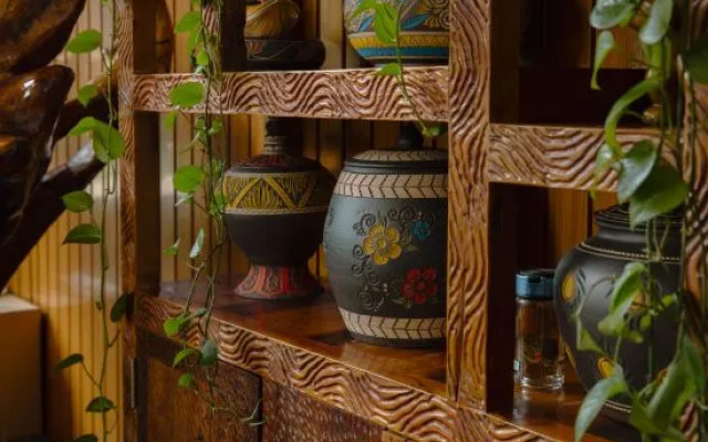 JingHongyunyinfanjukezhan