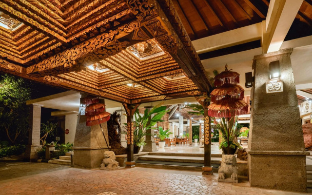 Hotel Kumala Pantai