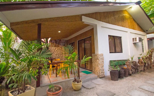 The Rose Pike at Boracay