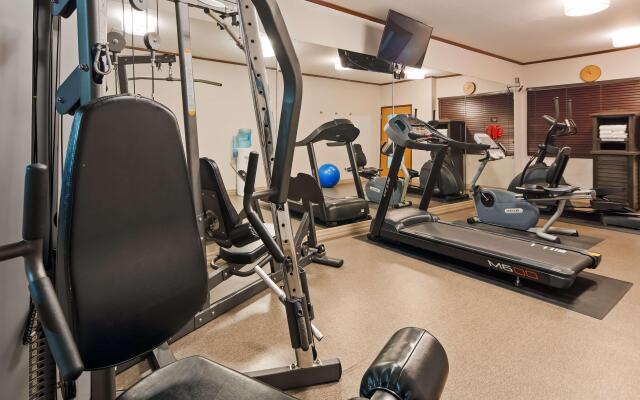 Best Western Plus Sparta Trail Lodge
