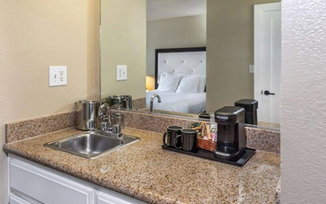 GoodSpring Motel