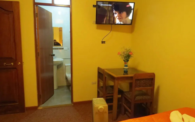Samari Hostel