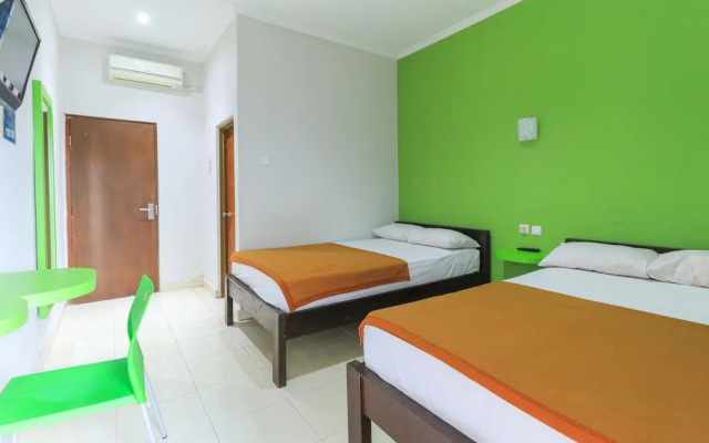 Hotel Warta Putra